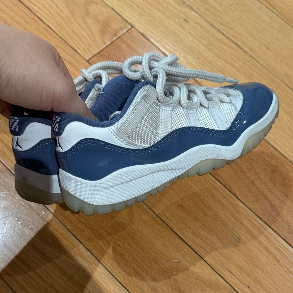 Jordan Kids Shoes in Blue and White